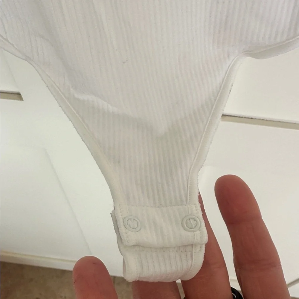 Wolford White Ribbed Long Sleeve Henley Bodysuit - Picture 13 of 16